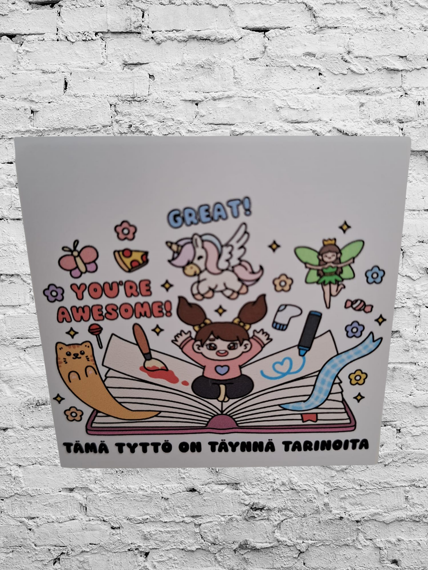 This Girl Is Full of Stories – Square Sticker Colorful Imagination for Kids (5 cm)